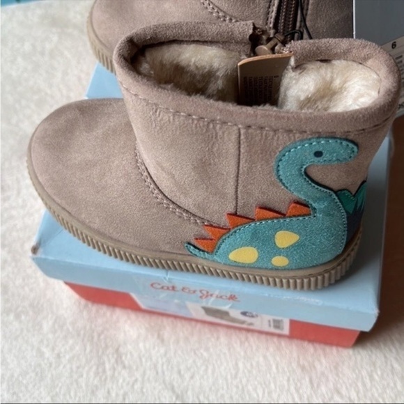 NWT Cat & Jack Vesper Boots - Tan Dinosaur Boots for Girls Size 6 (Easy On-off - Picture 3 of 6